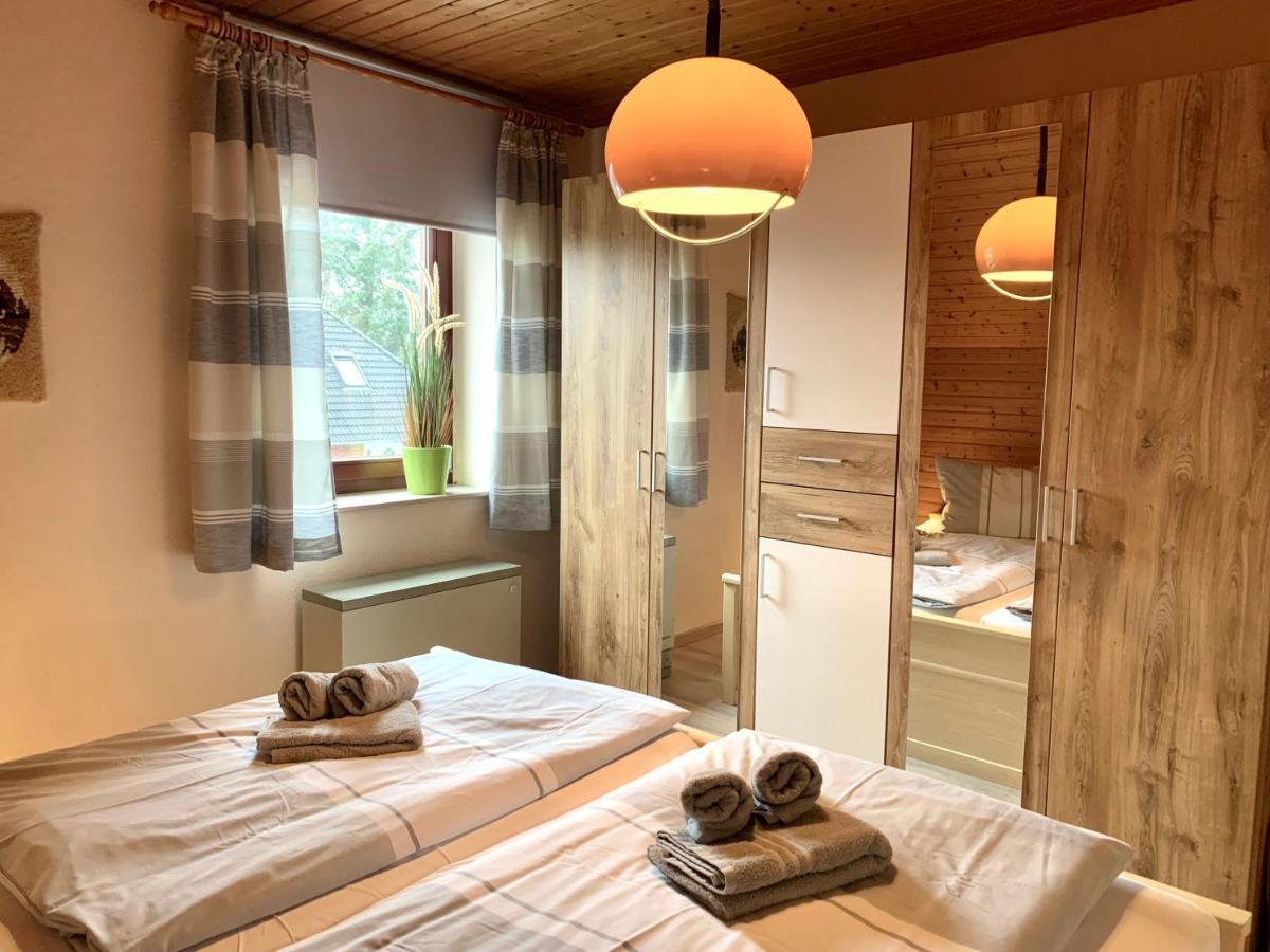 Ferienwohnung "Ostergeest" ザンクト・ペーター・オルディング エクステリア 写真